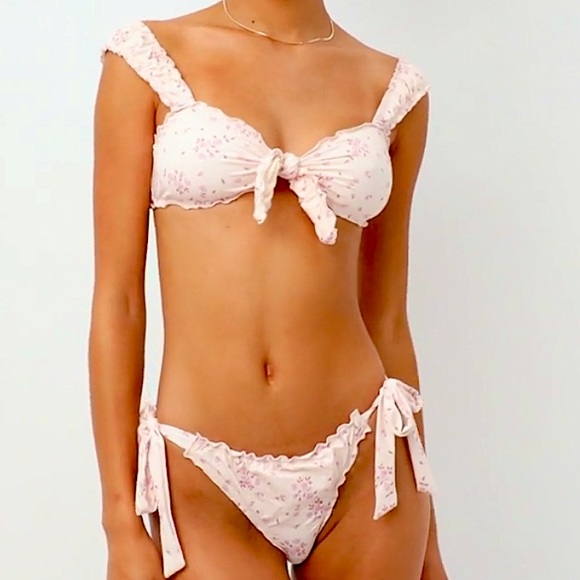 Frankie's Bikinis Other - Frankies Bikinis Colby Set in Sweet Rose